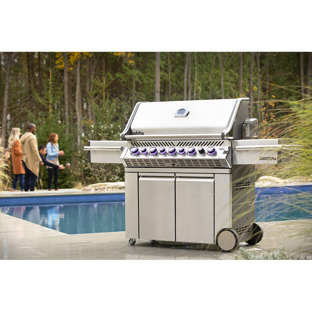 Napoleon Prestige PRO 665 with Infrared Rear and Side Burners - Propane